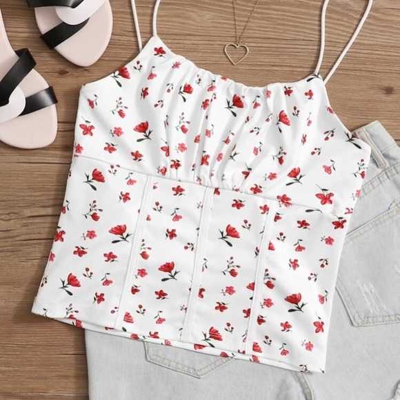 SHEIN Tops - NWOT floral corset looking top